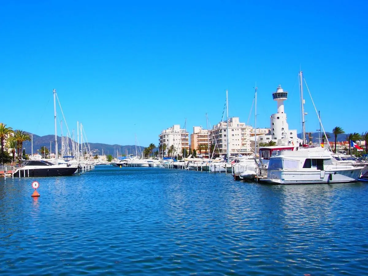 Holiday Home Falconera By Interhome Empuriabrava